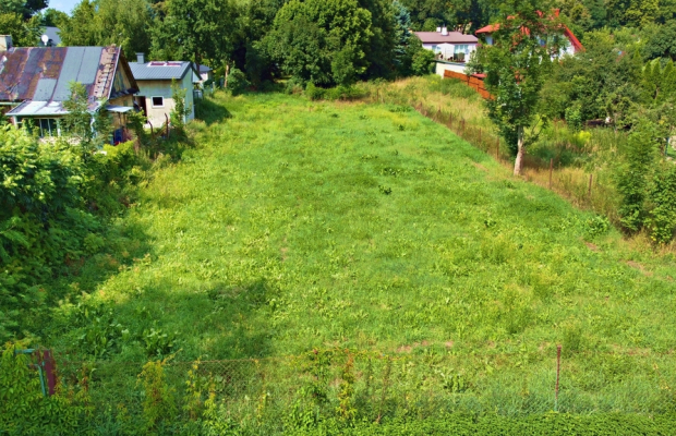Działka budowlano-usługowa - Nałęczów, ul.Wójcika