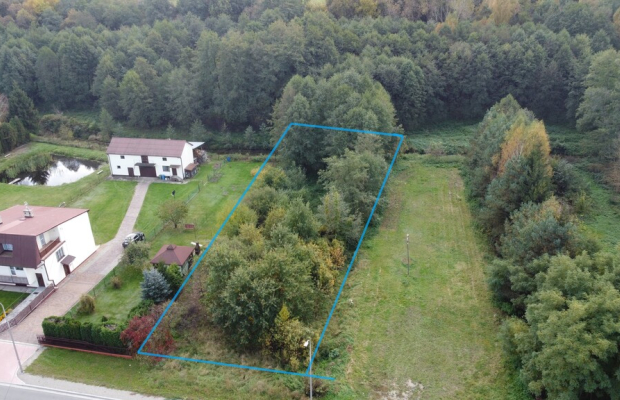 Działka 1441 m2 prze drodze 747 w Lipie Miklas.