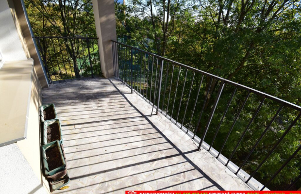Mieszkanie 3 pokoje z pięknym balkonem, d. zieleni