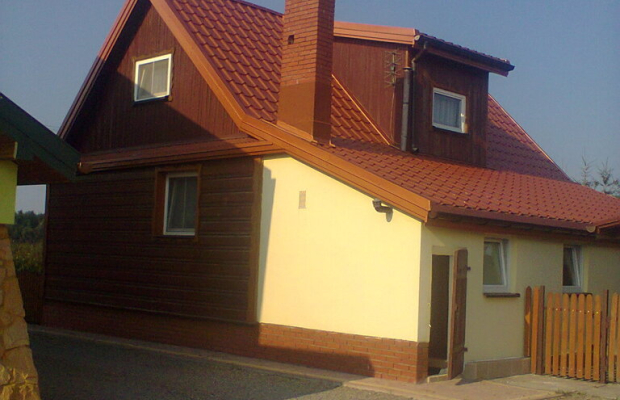 Dom drewniany w pobliu Opola Lubelskiego