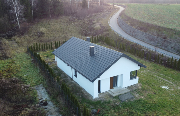 Dom, Dys, 1000 m2 działki,