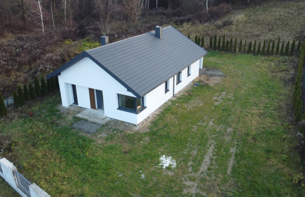 Dom, Dys, 1000 m2 działki,