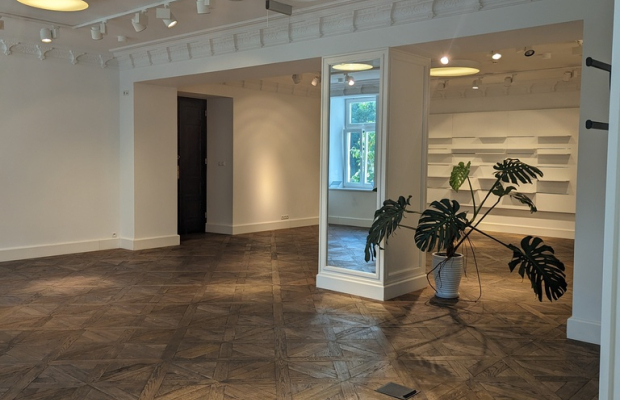 Lokal biurowo-usługowy, 115,71 m², centrum