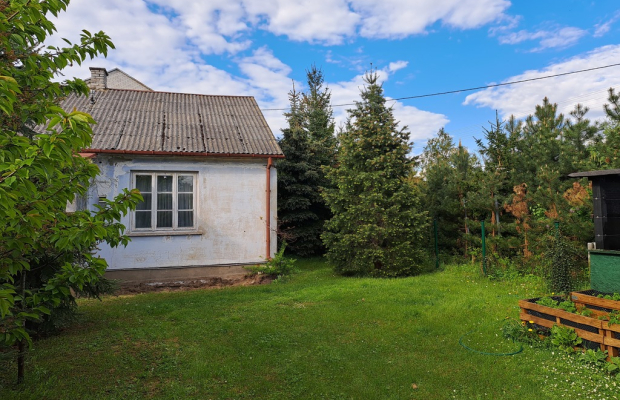Dom 90 m kw. na  działce w Brzeźcach gm. Stężyca.