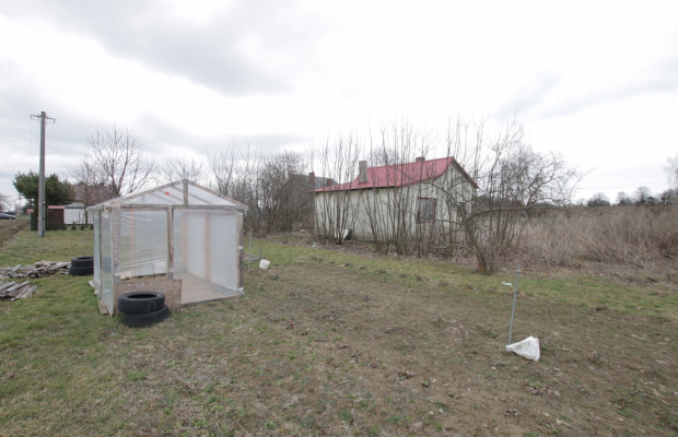 Domek na działce 17 ar Pólko/Nasutów (10km Lublin)