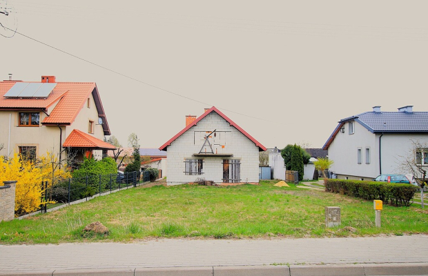 Dom stan surowym, działka 26 ar Lisów g. Lubartów