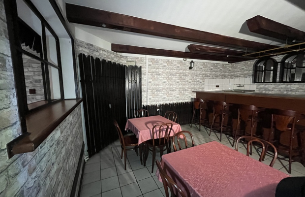 Lokal 75 m2 (wynajem) ul. Kołłątaja w Puławach.