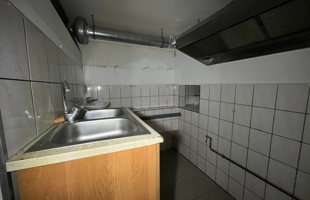 Lokal 75 m2 (wynajem) ul. Kołłątaja w Puławach.