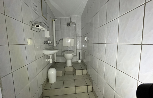 Lokal 75 m2 (wynajem) ul. Kołłątaja w Puławach.
