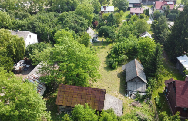 Dom w Kaliszanach Kolonii gm. Józefów nad Wisłą.