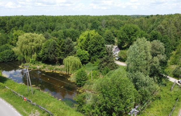 Dwa domy na dużej działce 100 km. od Warszawy.