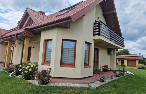 Dom+Garaż Solidnie Wybudowany i Wykończon Turowola