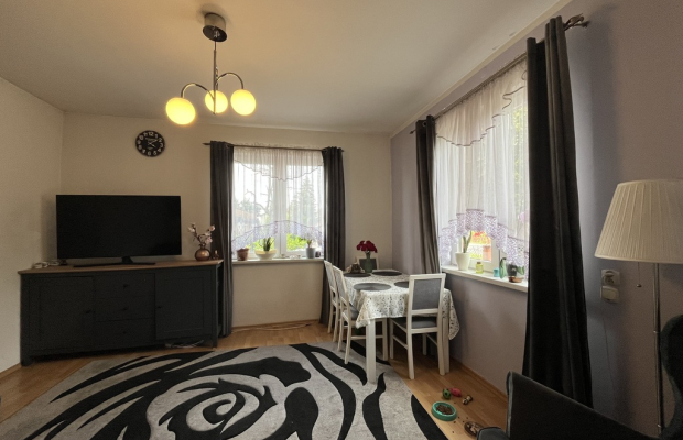 Dom 100 m2 w centrum Gniewoszowa gm. Kozienice.