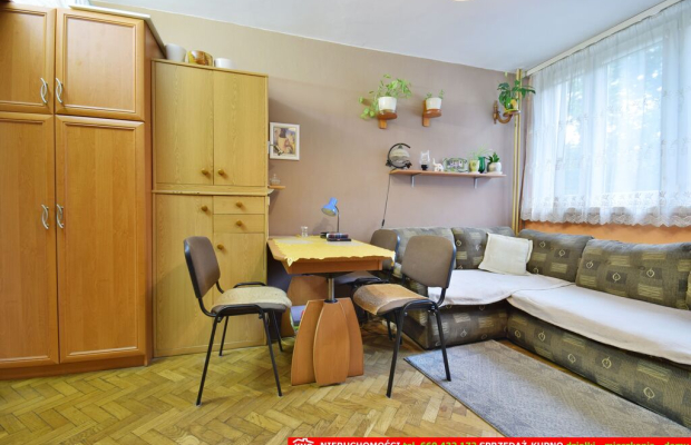 3 pok. , 2 piętro, bez piecyka gaz.  6750zł/1 mkw