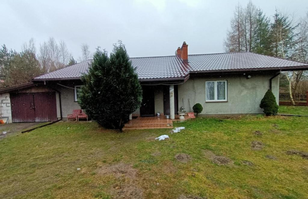 Dom 147 m kw na działce 14 a w Żabiej Woli.