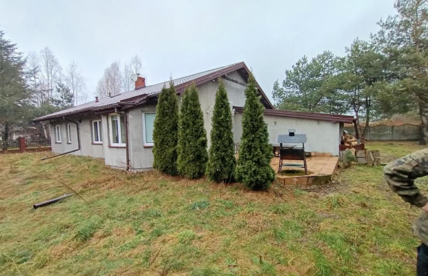 Dom 147 m kw na działce 14 a w Żabiej Woli.