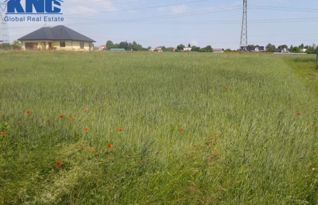 Atrakcyjna działka budowlana 13 ar z mediami