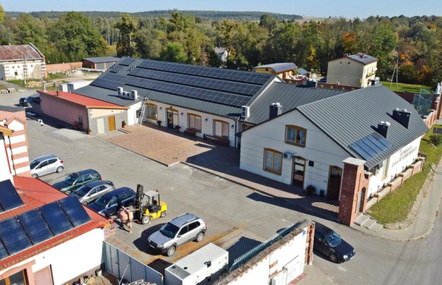 Kompleks hotel-eventowy + bud.usługowe z najemcami