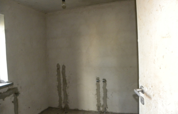 Dom  120 m kw w Baryczy Nowej pow. Zwoleń.
