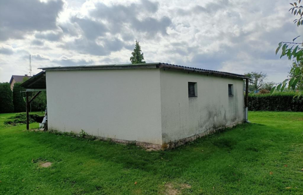 Duża działka z budynkiem w Leokadiowie gm. Puławy.