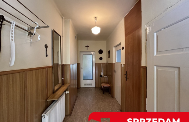 Dwa domy, działka 7400 m kw. w Końskowoli.