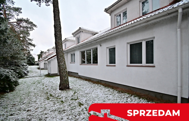 Szeregowiec na spokojnym osiedlu przy lesie-okazja