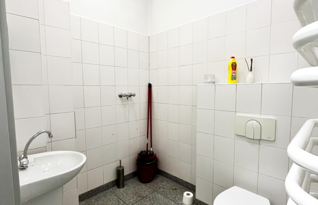 Lokal handlowo-usługowy, 118 m2, Bronowice, parter