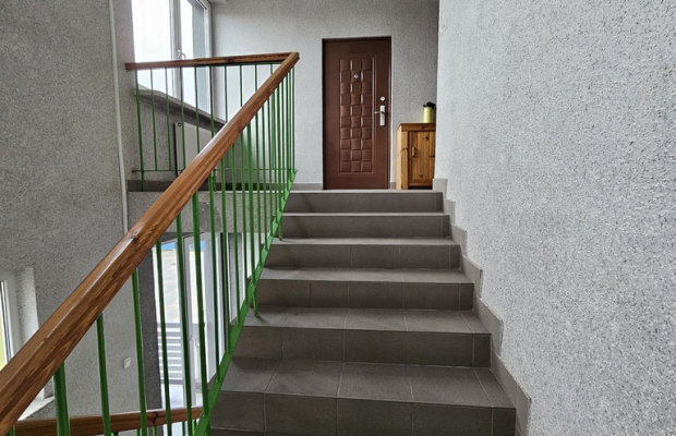 Lokal biurowo-usługowy 250m2 +duży parking w cenie