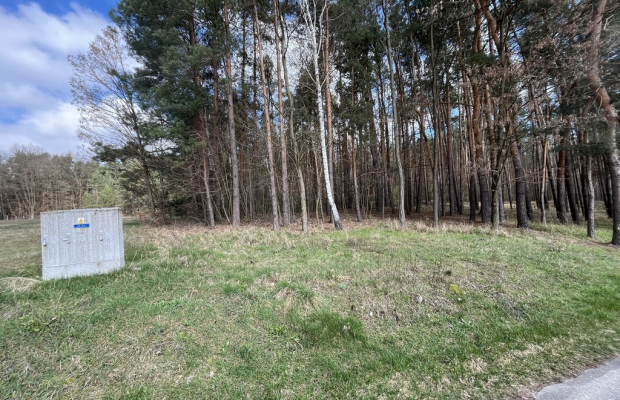 Atrakcyjna działka 2618 m2 w Oblasach-Księżę.