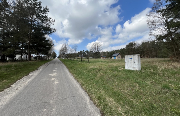 Atrakcyjna działka 2618 m2 w Oblasach-Księżę.
