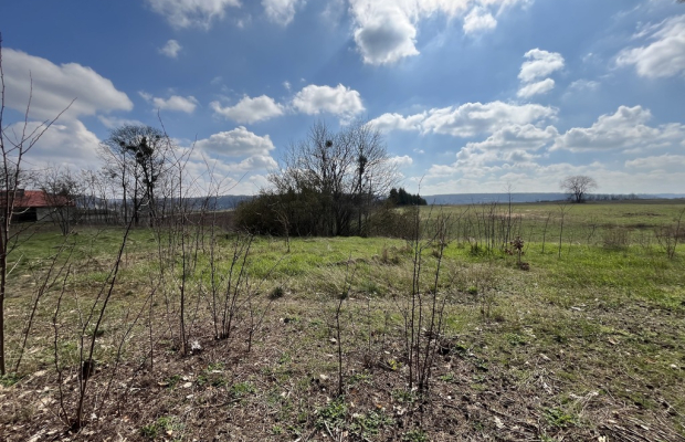 Atrakcyjna działka 2902 m2 w Oblasach-Księżę.