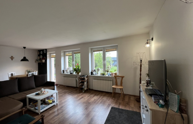 Dom 73 m2 na działce 1600 m2 w Kosowie gm. Kowala.