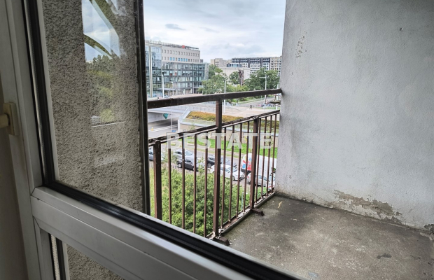 M-3 z komórką i balkonem w centrum, ul. Robotnicza