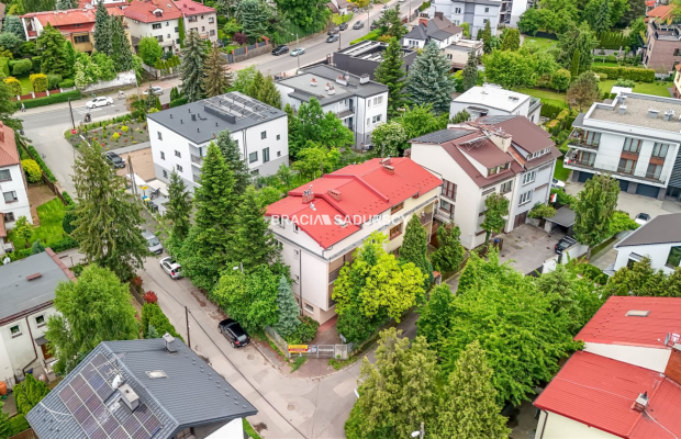 Wola Justowska, bliźniak, 4 kondygnacje, piwnica