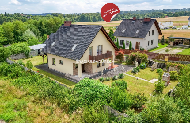 Dom wolnostojący gotowy do zamieszkania