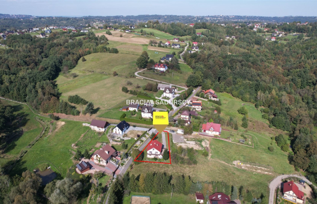 Dom jednorodzinny pod Myślenicami.