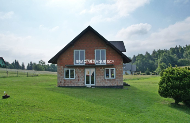 Limanowa, Stare Rybie dom 150 m2. Dom jednorodzinny wolnostojący w zacisznej uliczce  o pow. całkowitej 150 m2, na działce o po