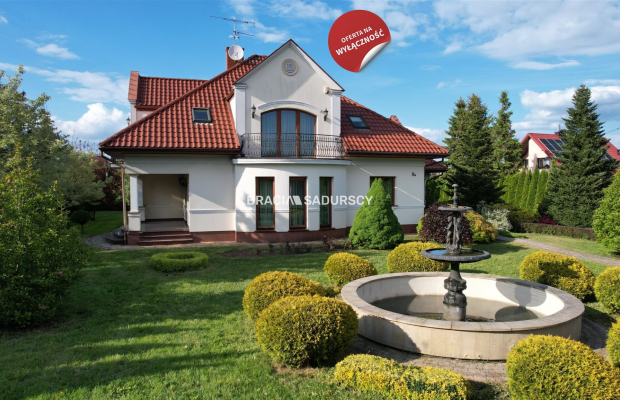 Gustowny dom rezydencyjny