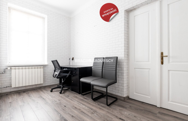 Kamienica ok. 300 m2 / 3 ar / Wadowice