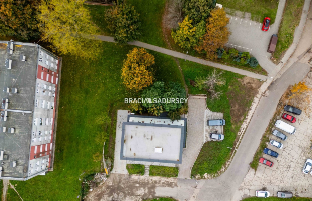 Obiekt usługowo - handlowy / Wzgórza Krzesławickie