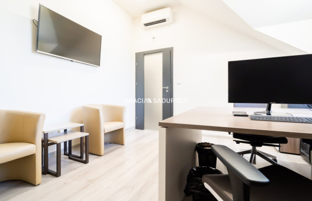 Lokal / biurowy / usługowy / 125 m2 