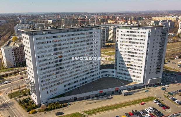SŁONECZNE, 1-POKOJOWE W ATRAKCYJNEJ LOKALIZACJI