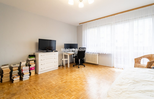 3 pok(oddzielne)52m2 Sródmieście -Olsza