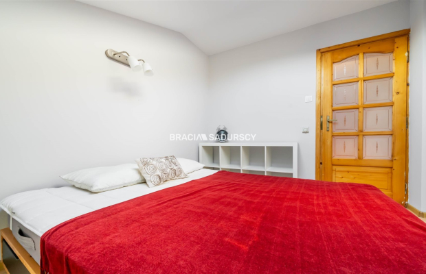 Mieszkanie w kamienicy 82 m2 stare miasto,poddasze