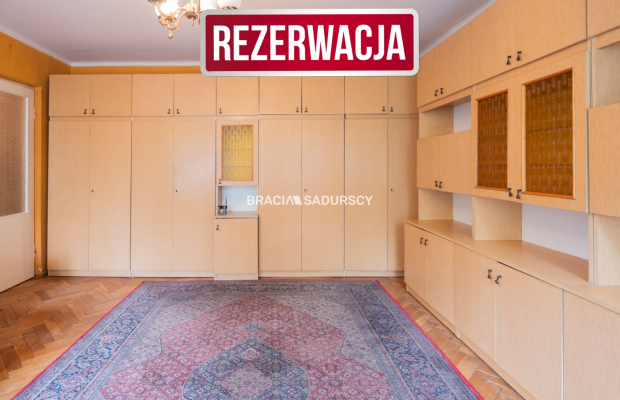 Klasyczne mieszkanie blisko uczelni
