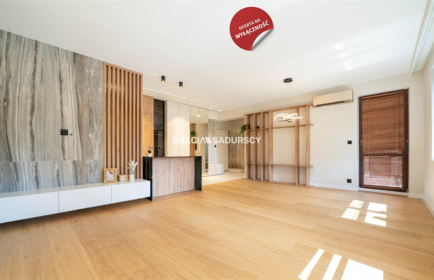 Wola Justowska apartament z miejscem postojowym 