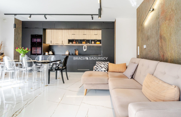 Apartament / wysoki standard / Zabłocie