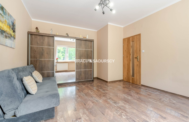 62,2 m2 w bloku z własnym terenem zielonym