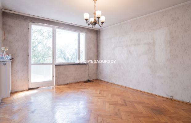 2 pokoje | Loggia | Nowa Huta | Do remontu