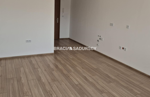 Mam przyjemność zaoferować Państwu lokal typu studio w świeżo wyremontowanym apartamentowcu dzielnica Zakrzówek- Dębniki w Krak
